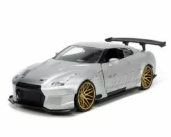 2009 Nissan GT-R (R35) Ben Sopra, Candy Silver - Jada Toys 31377 - 1/24 Scale Diecast Model Toy Car