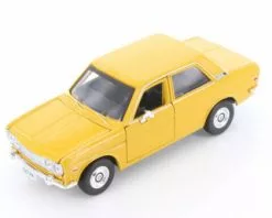 1971 Datsun 510 Hard Top, Yellow - Showcasts 34518 - 1/24 Scale Diecast Model Toy Car