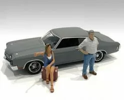 70's Style Figures Set III, Multi - American Diorama 38353 - 1/43 Scale Figurine - Diorama Accessory