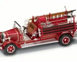 Lucky Road Signature 1932 Buffalo Type 50 Fire Engine Montville, NJ, Red - Yatming 43005 - 1/43 Scale Diecast Car