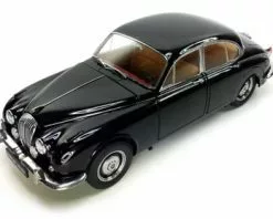 1967 Daimler V8-250 Hard Top, Black - Paragon 98311 - 1/18 Scale Diecast Model Toy Cars