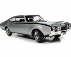 1968 Oldsmobile Cutlass Hurst, Silver - Auto World AMM1287 - 1/18 Scale Diecast Car